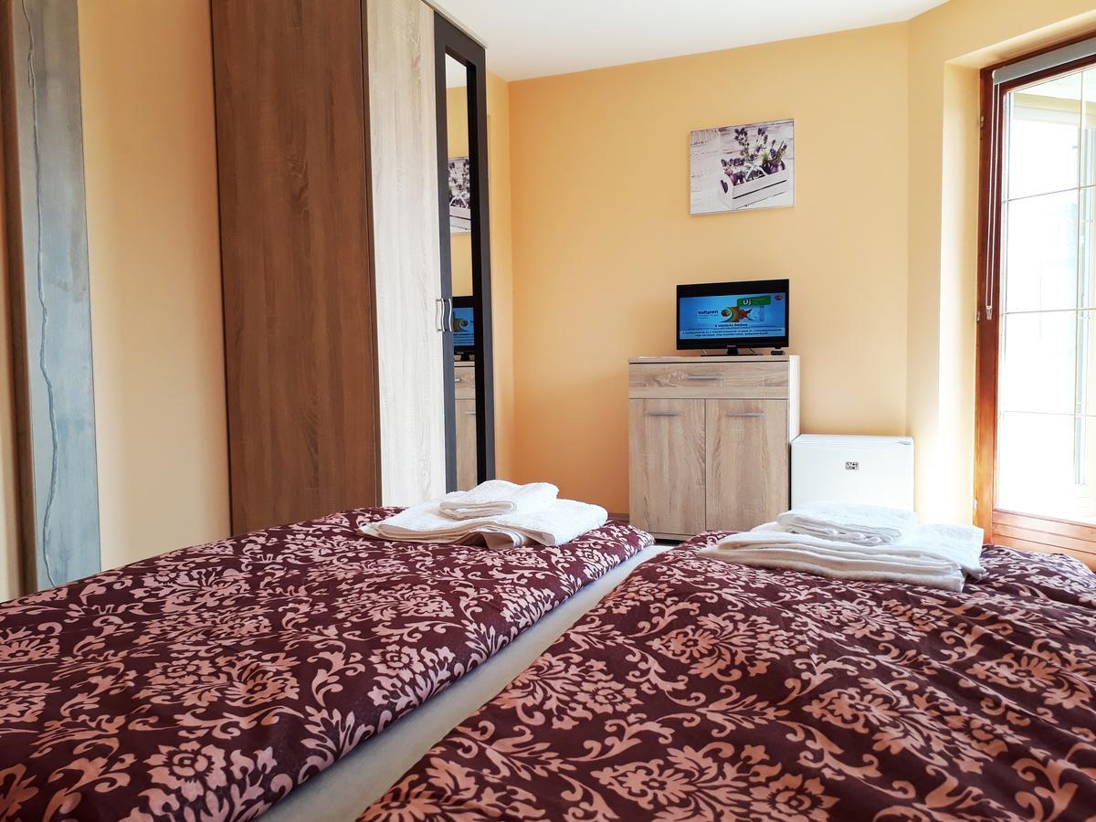 Hoforras Wellness Vendeghaz Hotel Egerszalok Ngoại thất bức ảnh